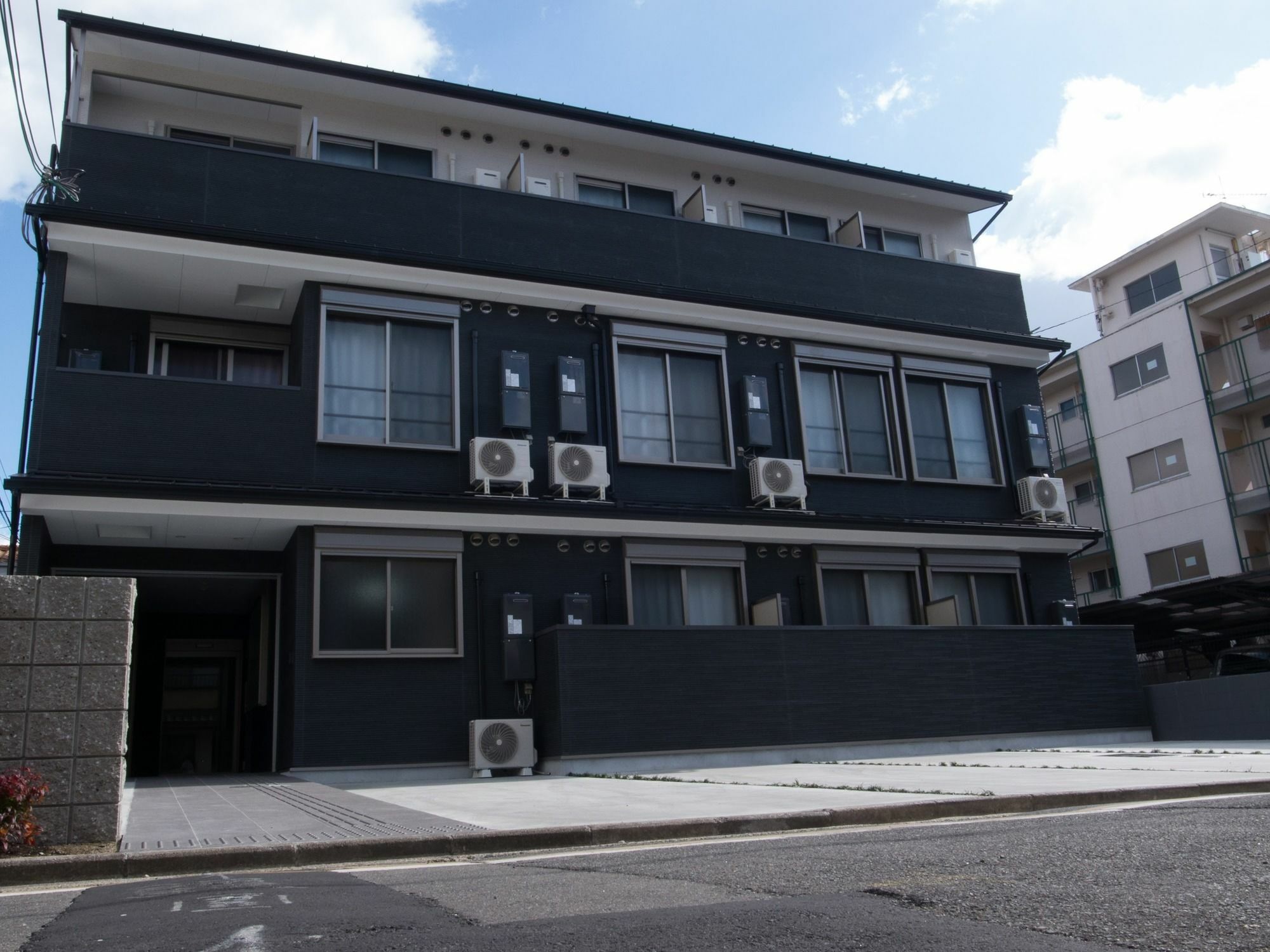 Guest House One More Heart Shichijo Omiya 1 京都 外观 照片